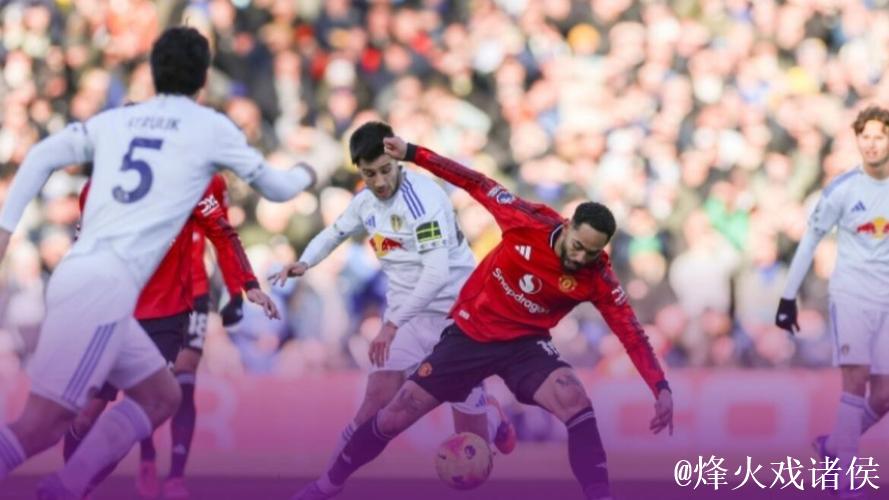 英超-库尼亚破门舍什科失良机 曼联1-1利兹联握手言和