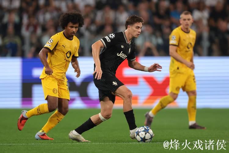 欧冠-伊尔迪兹世界波闪耀全场 尤文3-1力克埃因霍温赢得首胜 欧冠-伊尔迪兹世界波闪耀全场 尤文3-1力克埃因霍温赢得首胜